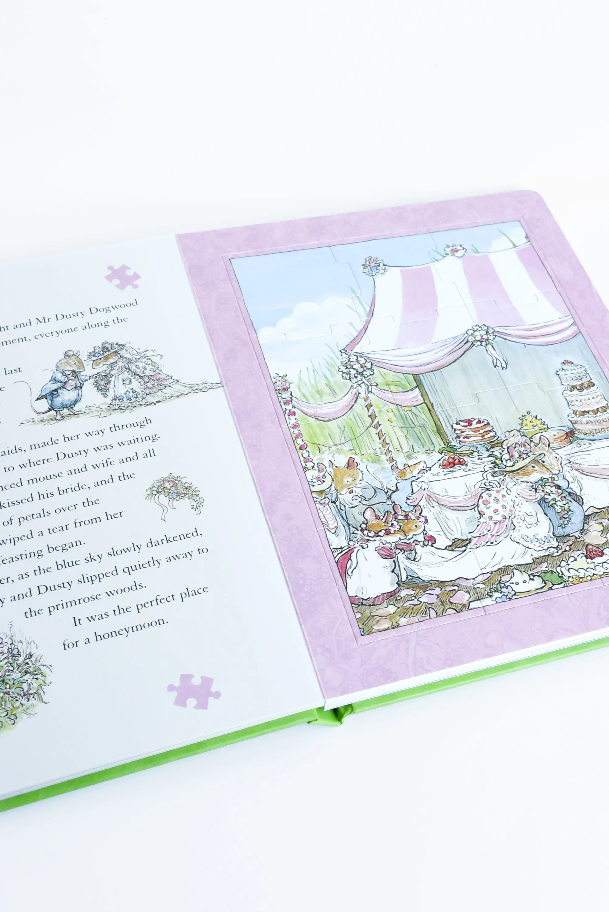 Brambly Hedge Jigsaw Book, The: Jill Barklem