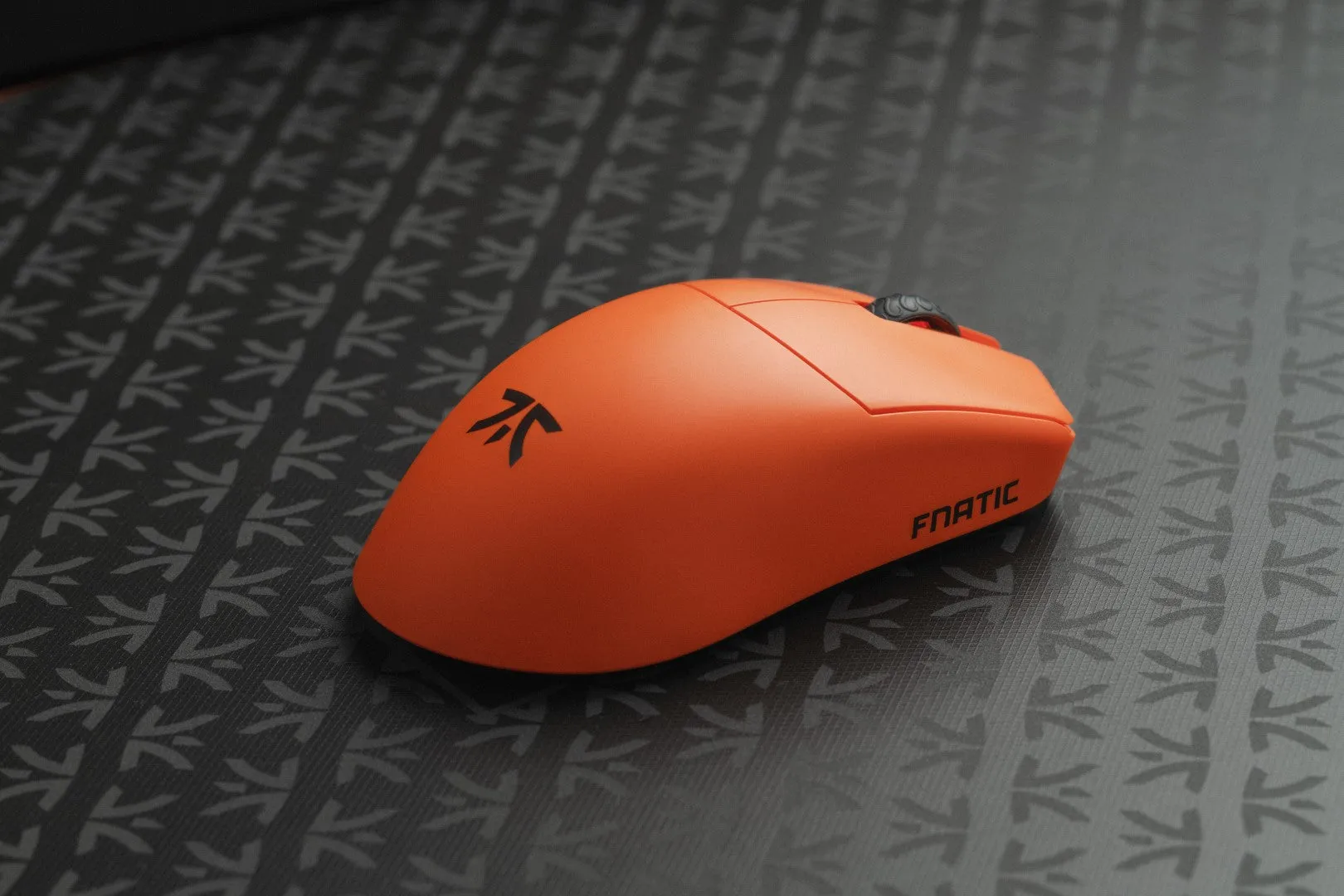 Fnatic x Lamzu Maya X 8K Wireless Gaming Mouse