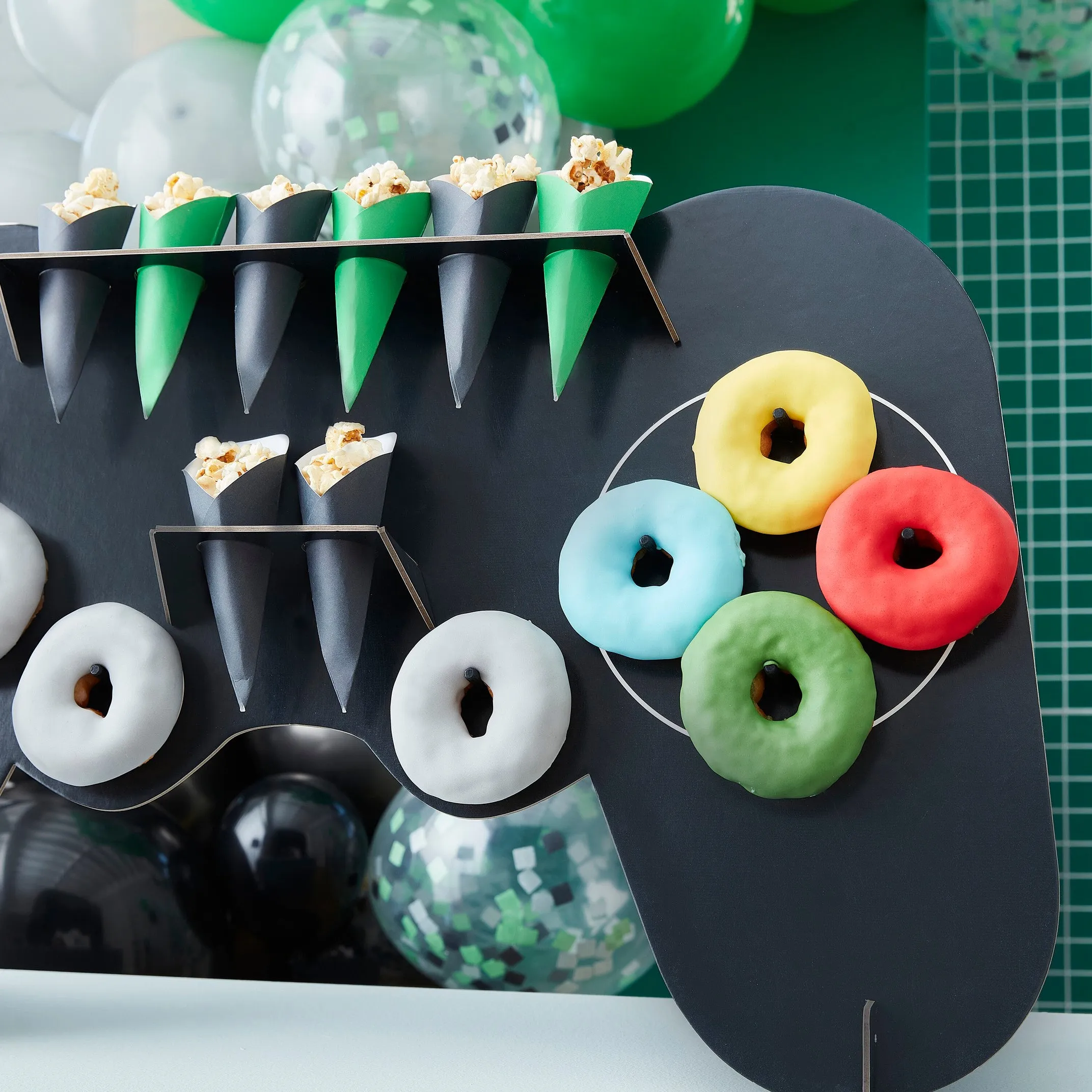 Ginger Ray Game Controller Treat Stand