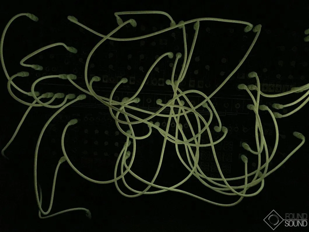 Glow Worm Cables 25cm Yellow Eurorack Patch Cable