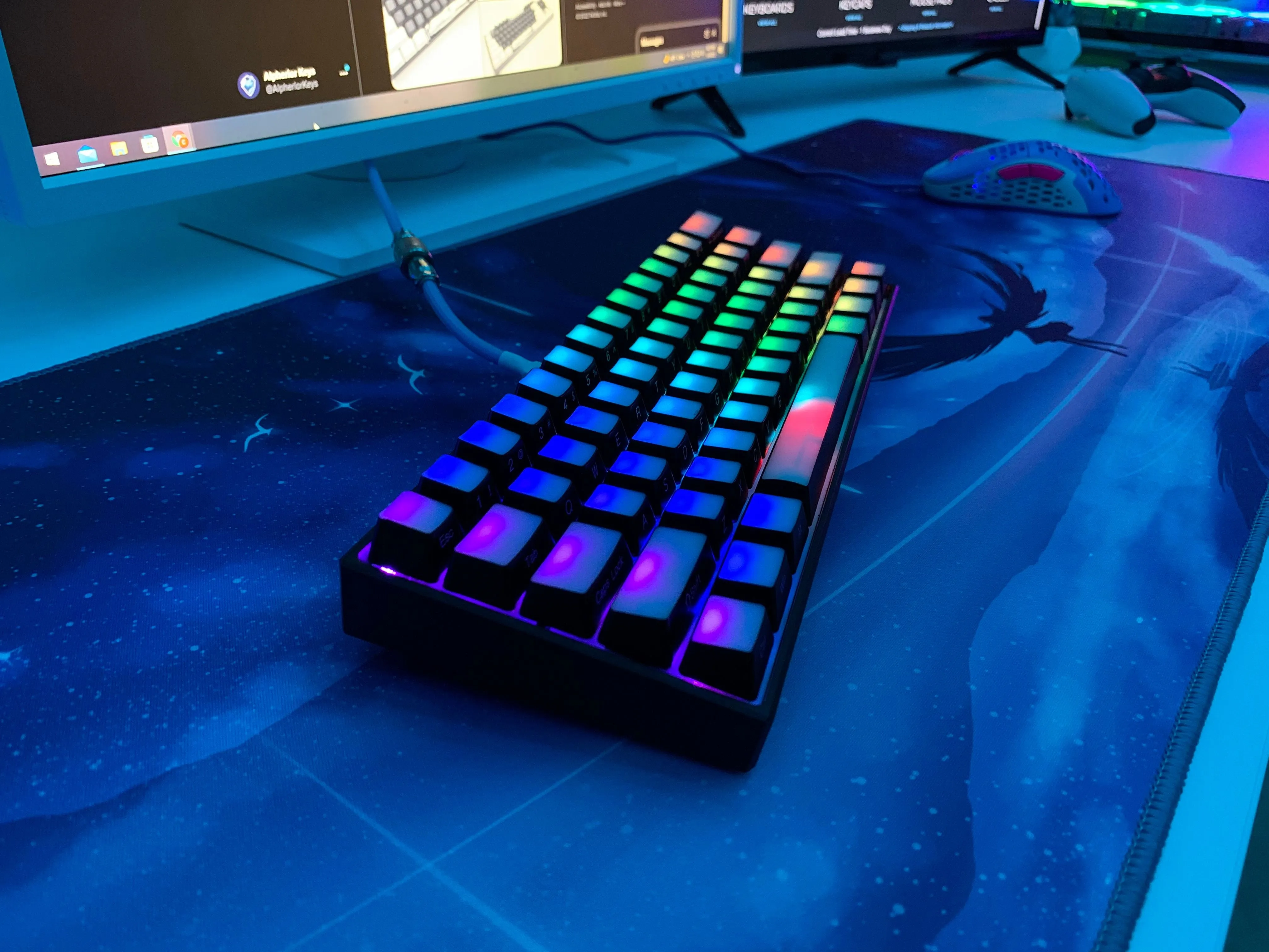Hayabusa 60% Keyboard - Inverted Pudding