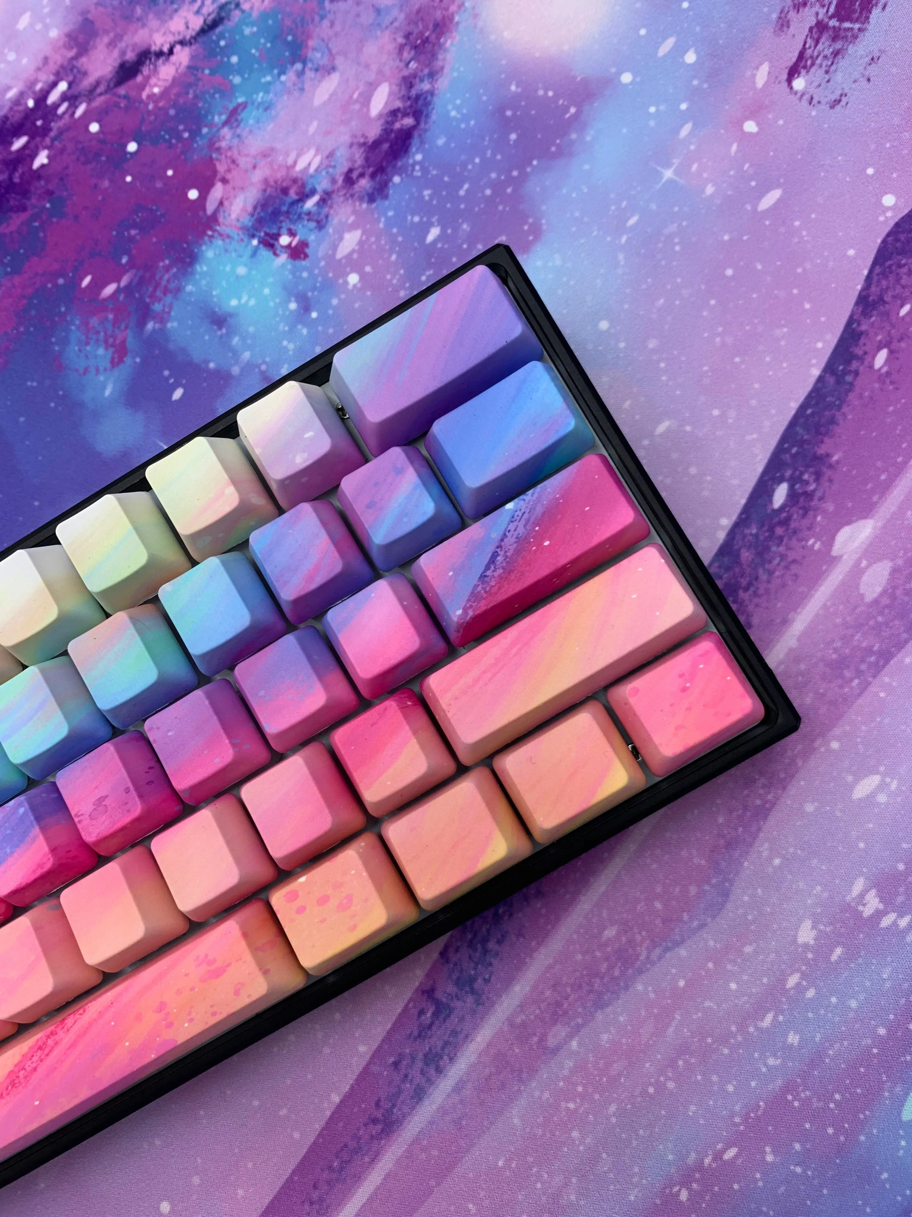 Hayabusa 60% Keyboard - Rainbow Sherbet
