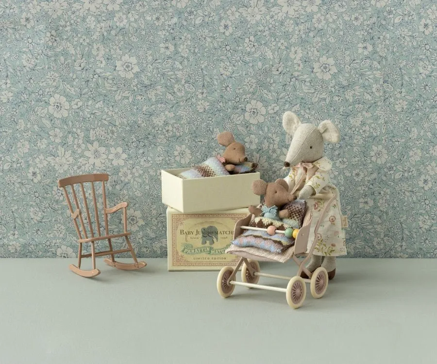Maileg | Sleepy/Wakey Baby Mouse in Matchbox, Rose
