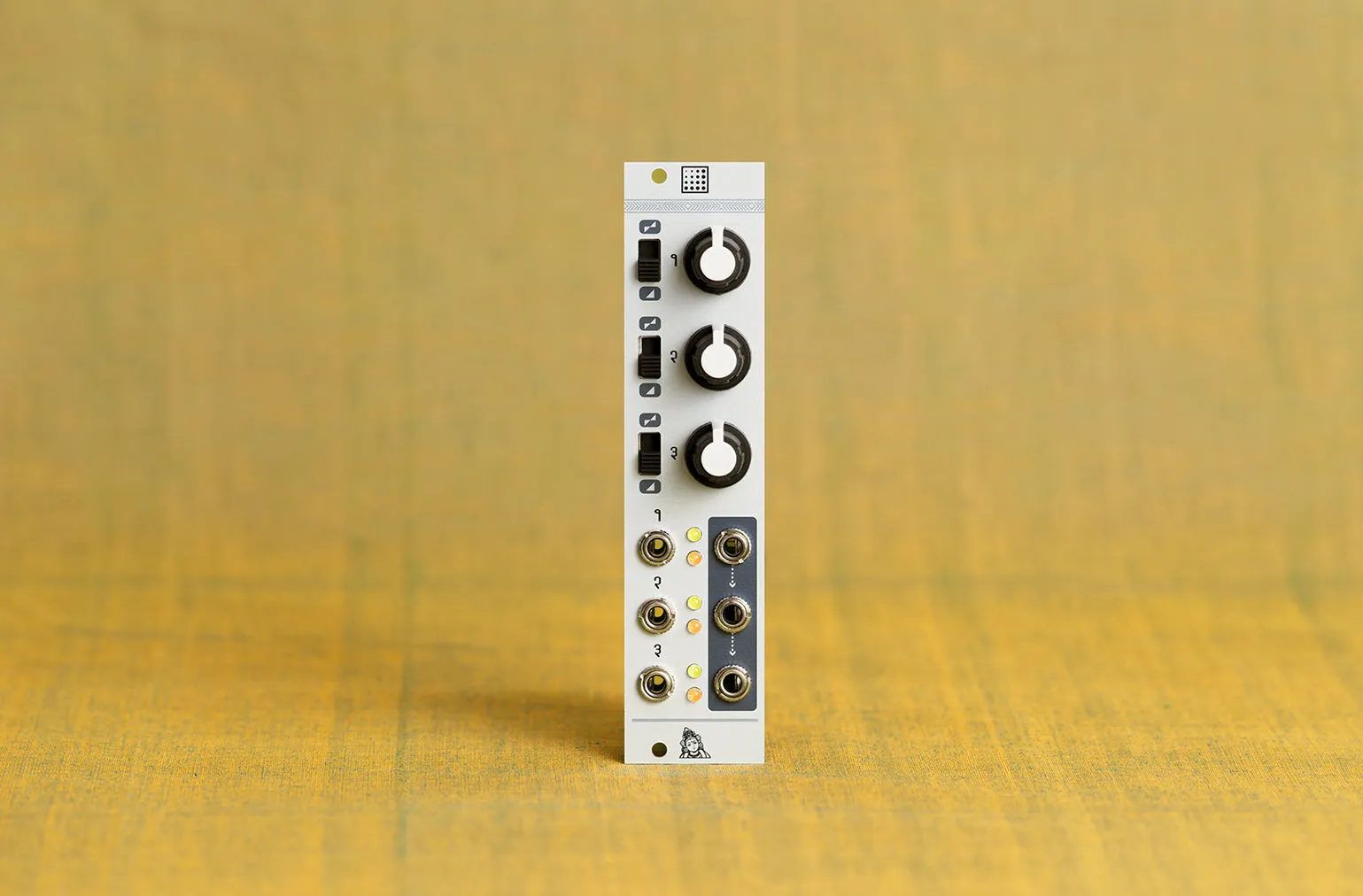 Mutable Instruments Shades Attenuator/offset/mixer