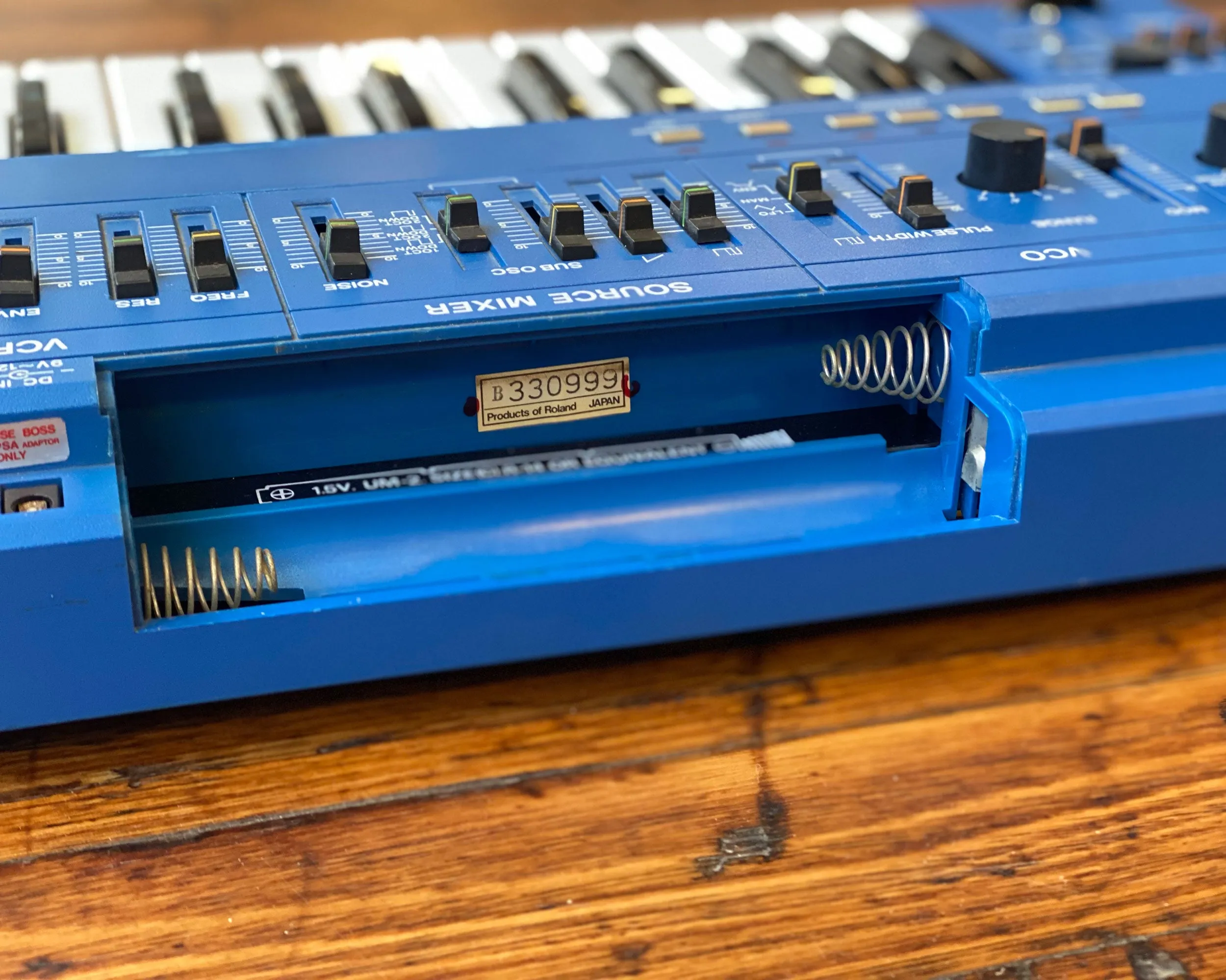 Roland SH-101 - Blue